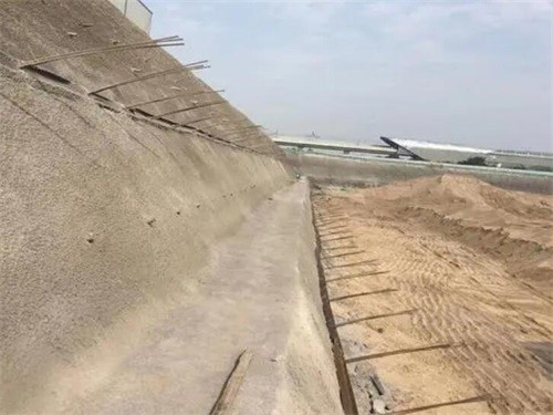 桦川河道边坡加固